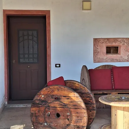 Casa Mattia - In Legno&paglia Bed & Breakfast Cisterna di Latina