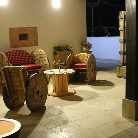 Casa Mattia - In Legno & Paglia 3*
